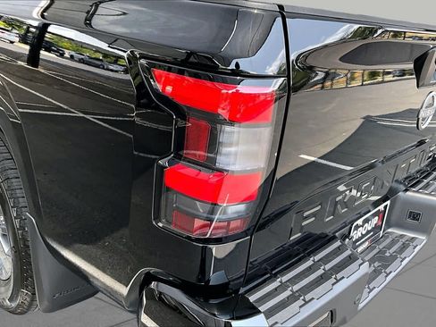 New 2026 Nissan Frontier SV w/ SV Convenience Package RWD image 14