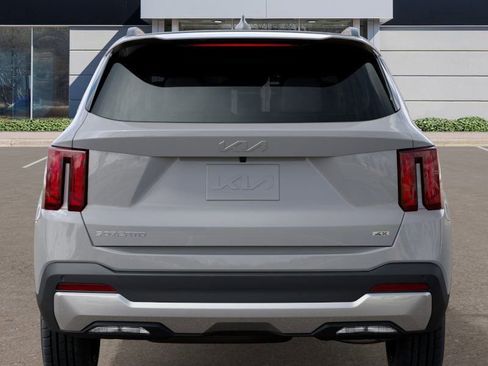 New 2026 Kia Sorento S w/ S Panoramic Sunroof Package image 16