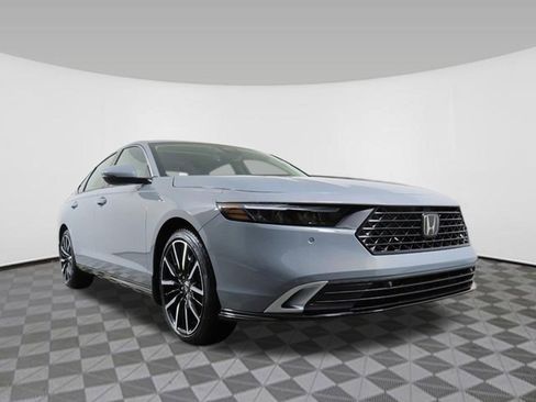 New 2026 Honda Accord Touring image 9