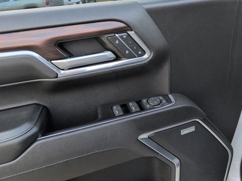 Used 2022 GMC Sierra 1500 SLT w/ SLT Premium Plus Package image 14