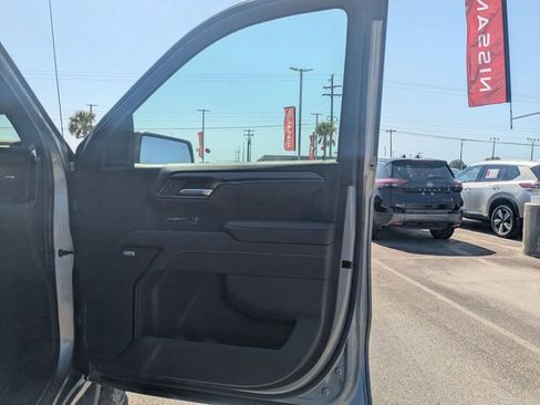 Used 2025 GMC Sierra 1500 AT4 AWD/4WD image 32