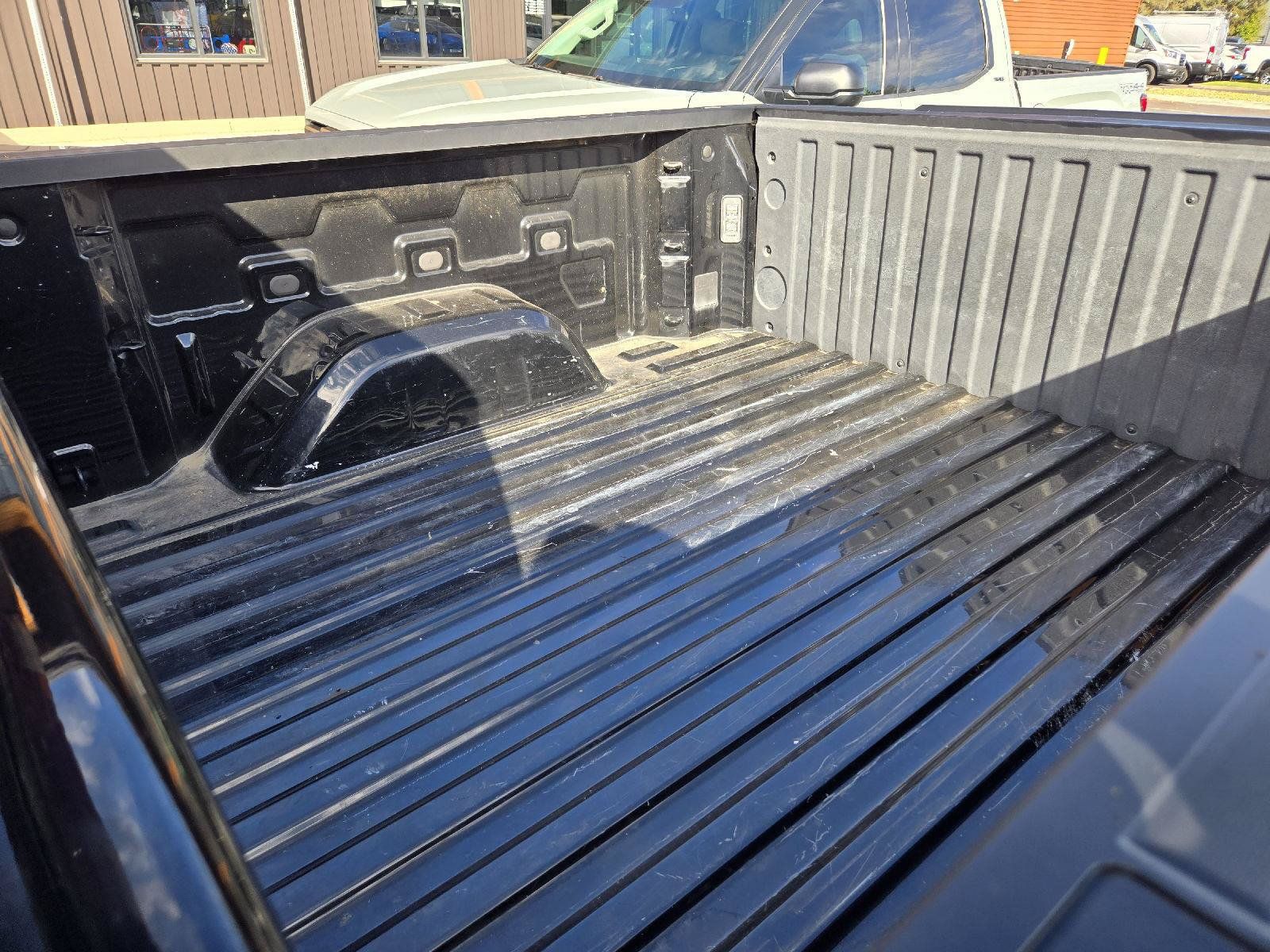 Used 2021 Chevrolet Silverado 1500 Custom Trail Boss w/ LPO, Dark Essentials Package AWD/4WD image 22