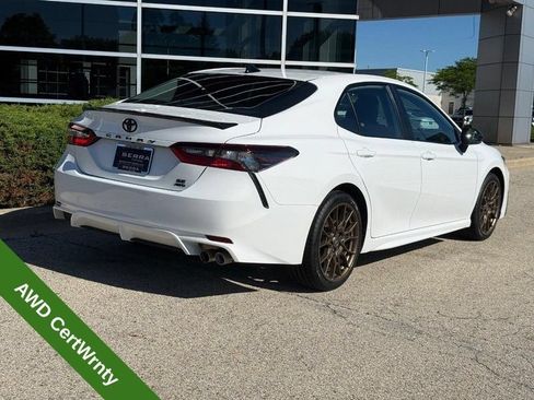 Used 2023 Toyota Camry SE w/ Convenience Package AWD/4WD image 3