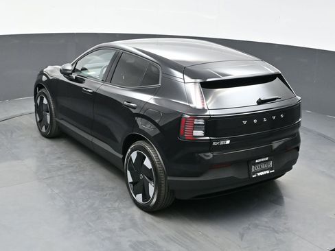 New 2026 Volvo EX30 Plus w/ Protection Package Premier AWD/4WD image 31