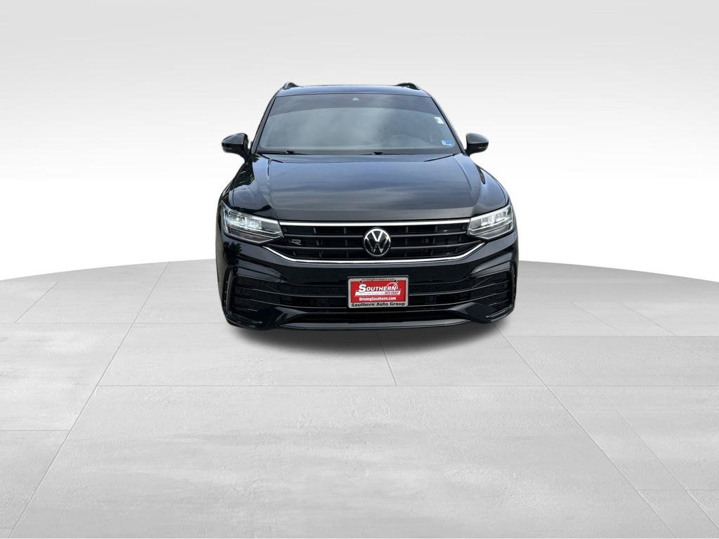 Used 2023 Volkswagen Tiguan SE R-Line FWD image 8
