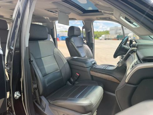 Used 2018 GMC Yukon XL Denali w/ Open Road Package AWD/4WD image 30
