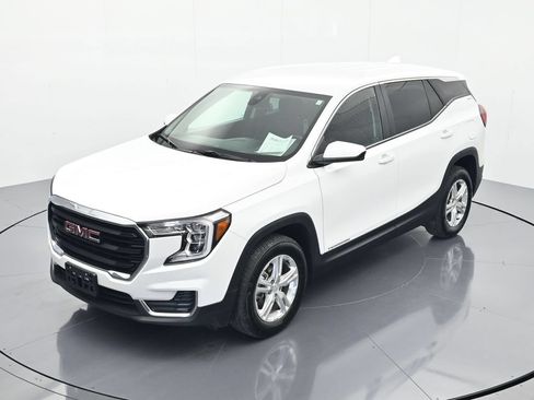 Used 2024 GMC Terrain SLE AWD/4WD image 27