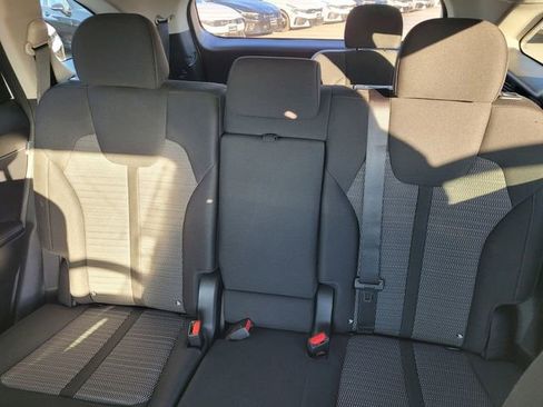 Used 2026 Kia Sorento LX image 10
