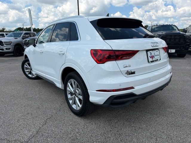 Used 2024 Audi Q3 2.0T Premium AWD/4WD image 9