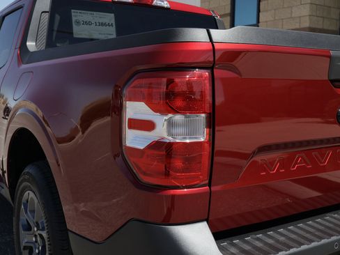New 2026 Ford Maverick XLT AWD/4WD image 18