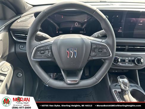 Certified 2024 Buick Envista Preferred w/ Convenience I Package FWD image 13