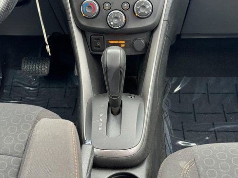 Used 2017 Chevrolet Trax LS AWD/4WD image 15