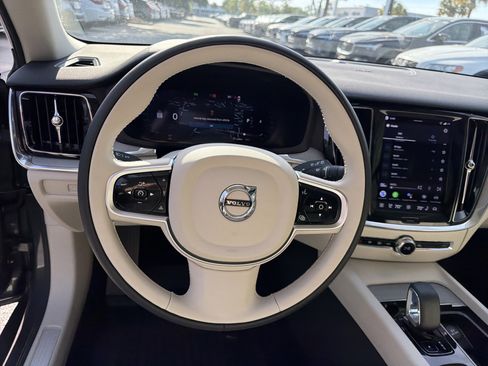 Used 2026 Volvo V60 B5 Cross Country Plus w/ Protection Package Premier AWD/4WD image 18