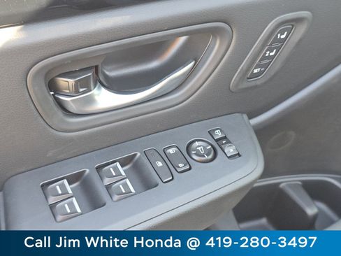 New 2025 Honda Pilot TrailSport image 23