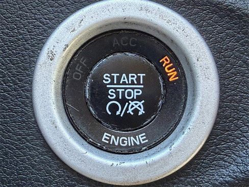 Used 2015 RAM 1500 Sport image 20