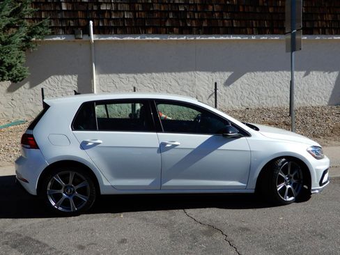 Used 2019 Volkswagen Golf R 4-Door AWD/4WD image 4