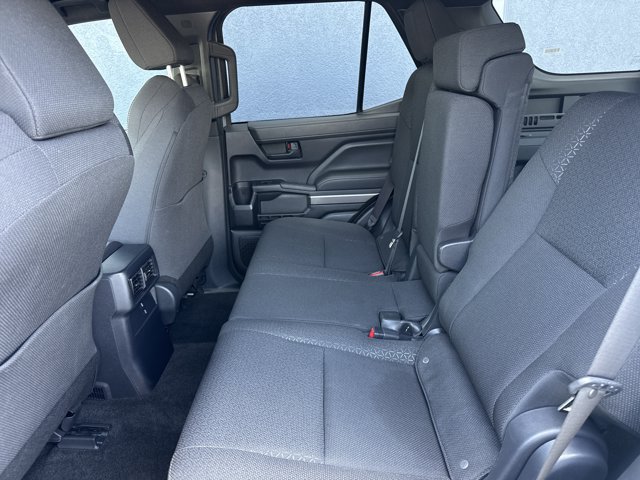 Used 2025 Toyota 4Runner SR5 AWD/4WD image 6