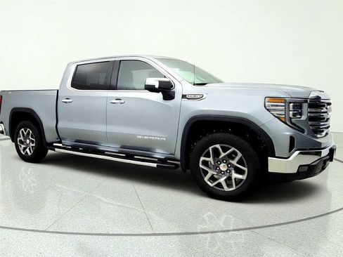 Used 2024 GMC Sierra 1500 SLT w/ SLT Premium Plus Package AWD/4WD image 3