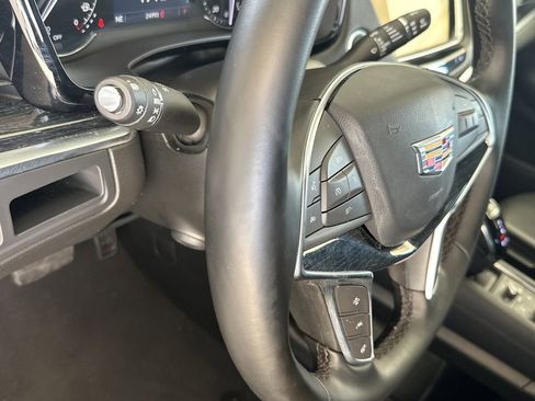 Used 2025 Cadillac XT5 Premium Luxury image 22