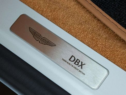New 2026 Aston Martin DBX 707 image 17