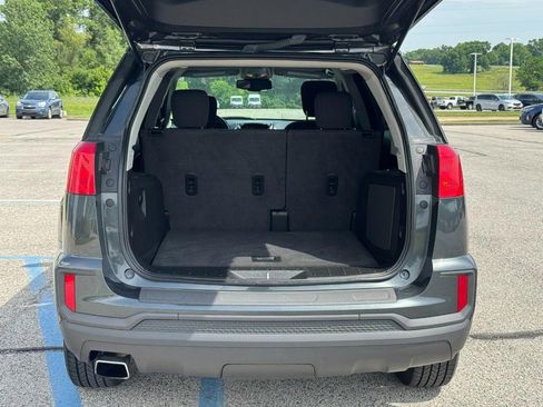 Used 2017 GMC Terrain SLE FWD image 7