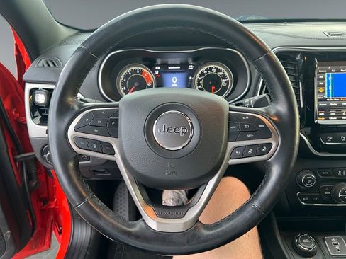 Used 2021 Jeep Cherokee High Altitude image 12