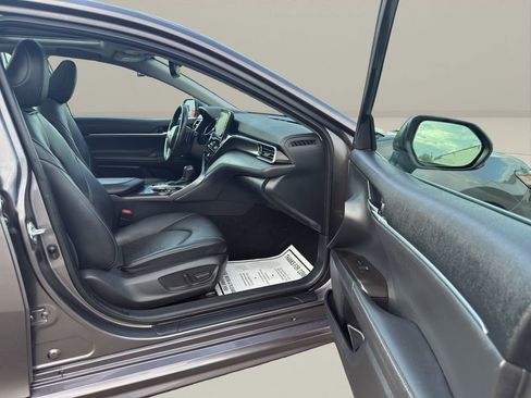 Used 2021 Toyota Camry XSE image 26