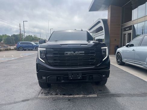 Used 2023 GMC Sierra 1500 Elevation w/ LPO, Elevation Black Package AWD/4WD image 2