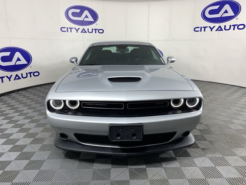 Used 2023 Dodge Challenger GT AWD/4WD image 9