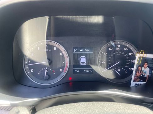 Used 2021 Hyundai Tucson SE w/ Cargo Package FWD image 2