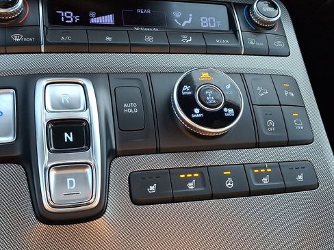 Certified 2022 Hyundai Palisade Calligraphy image 17