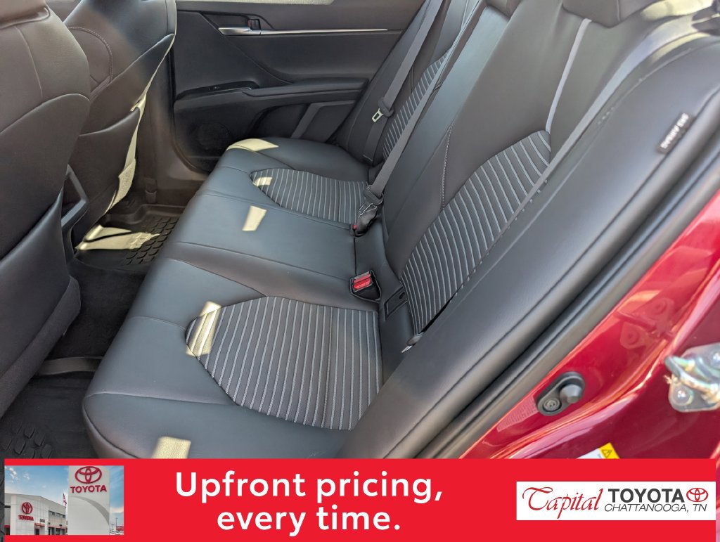 Used 2018 Toyota Camry SE w/ Convenience Package FWD image 10