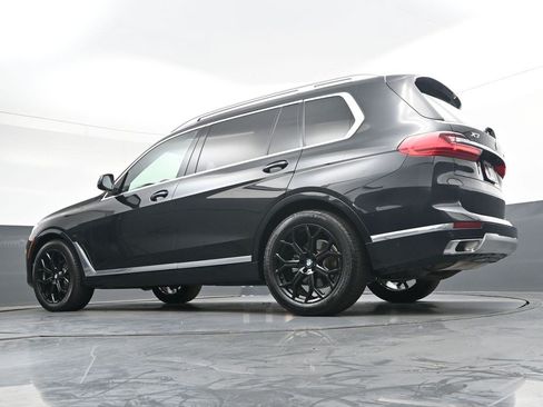 Used 2020 BMW X7 xDrive40i w/ Premium Package AWD/4WD image 33