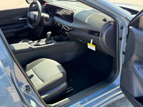 New 2026 Nissan Sentra SV w/ SV Convenience Package FWD image 26