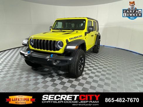 Used 2024 Jeep Wrangler Unlimited Rubicon 4xe AWD/4WD image 3