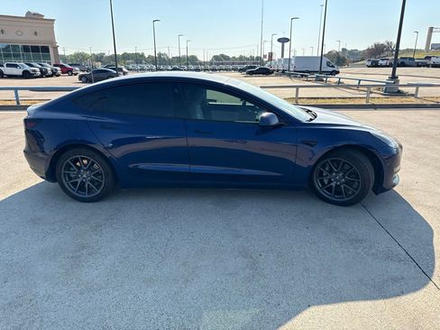 Used 2021 Tesla Model 3 Long Range AWD/4WD image 17