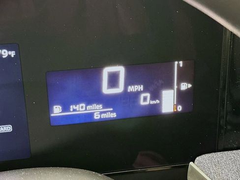 New 2026 Nissan Kicks SV w/ Charging Package FWD image 17