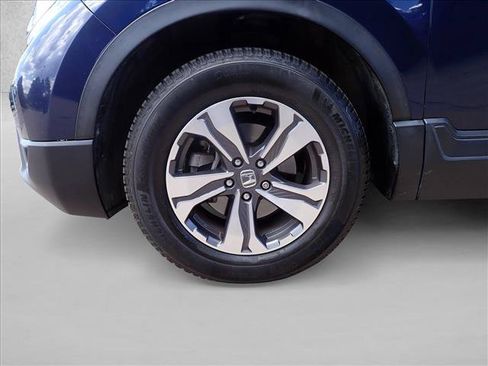 Used 2018 Honda CR-V LX image 7