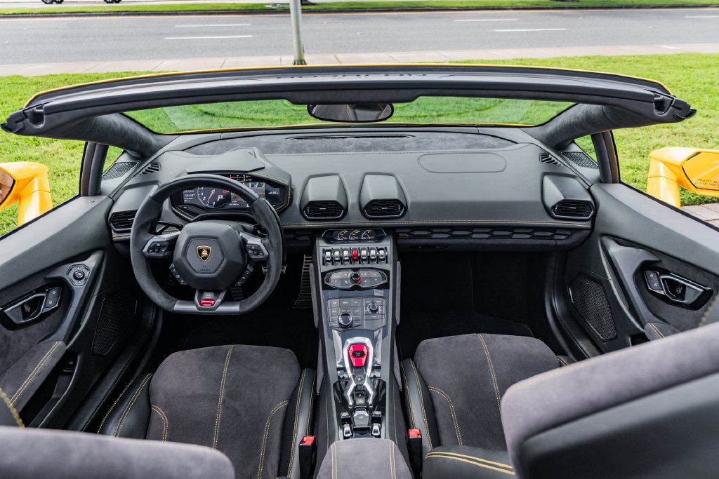 Used 2016 Lamborghini Huracan LP 610-4 AWD/4WD image 20