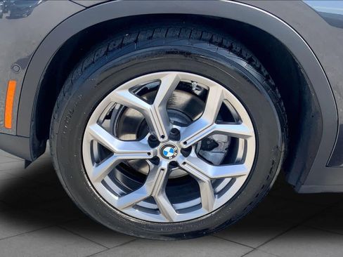 Used 2021 BMW X4 xDrive30i w/ Convenience Package AWD/4WD image 11