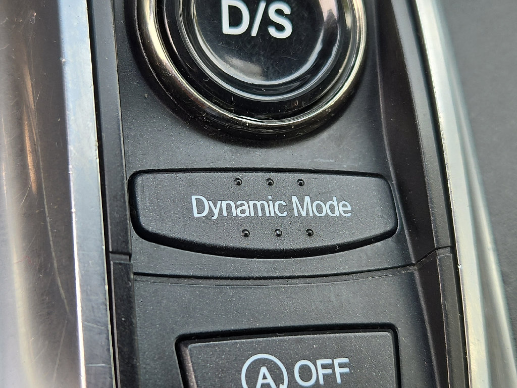 Used 2020 Acura MDX SH-AWD image 25