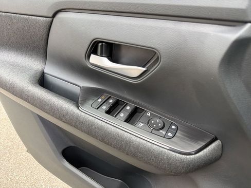 New 2026 Nissan Kicks SV w/ SV Premium Package image 20