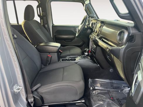 Used 2020 Jeep Wrangler Unlimited Sport S image 15