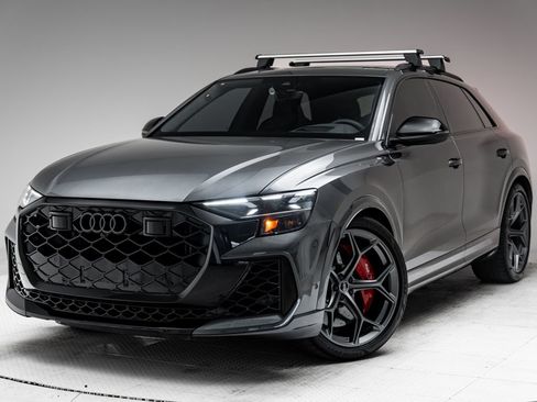 Certified 2026 Audi RS Q8 performance AWD/4WD image 1