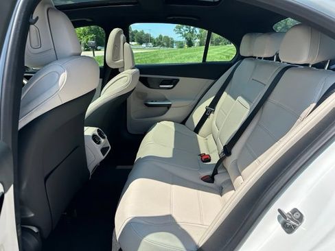New 2026 Mercedes-Benz C 300 4MATIC Sedan image 17
