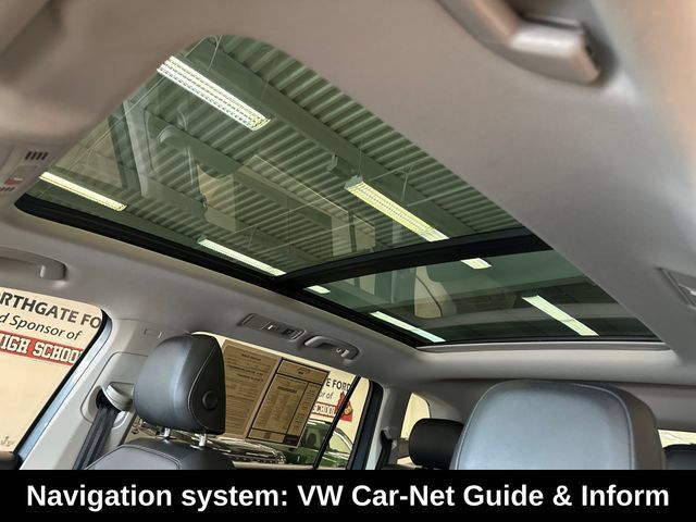 Used 2020 Volkswagen Tiguan SEL AWD/4WD image 4