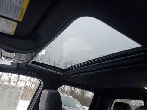 New 2026 Nissan Frontier PRO-4X image 9