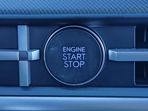 New 2026 Hyundai Santa Fe SE image 24