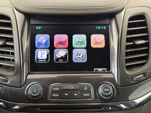 Used 2015 Chevrolet Impala LTZ image 4