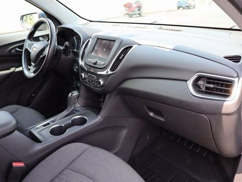 Used 2021 Chevrolet Equinox LT image 34